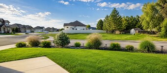 Home Away From Home. 3-bedroom apart in  Lehi for relaxing stays