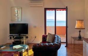 Smart TV, fireplace - Beautiful apartment in Opric with WiFi (Opric)