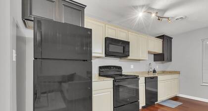 Lux Mins to UT, World's Fair Park, Medical Center, Downtown, Sunsphere, Nyland