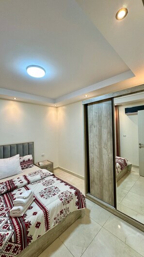 3 Schlafzimmer, Bügeleisen/Bügelbrett, WLAN, Bettwäsche