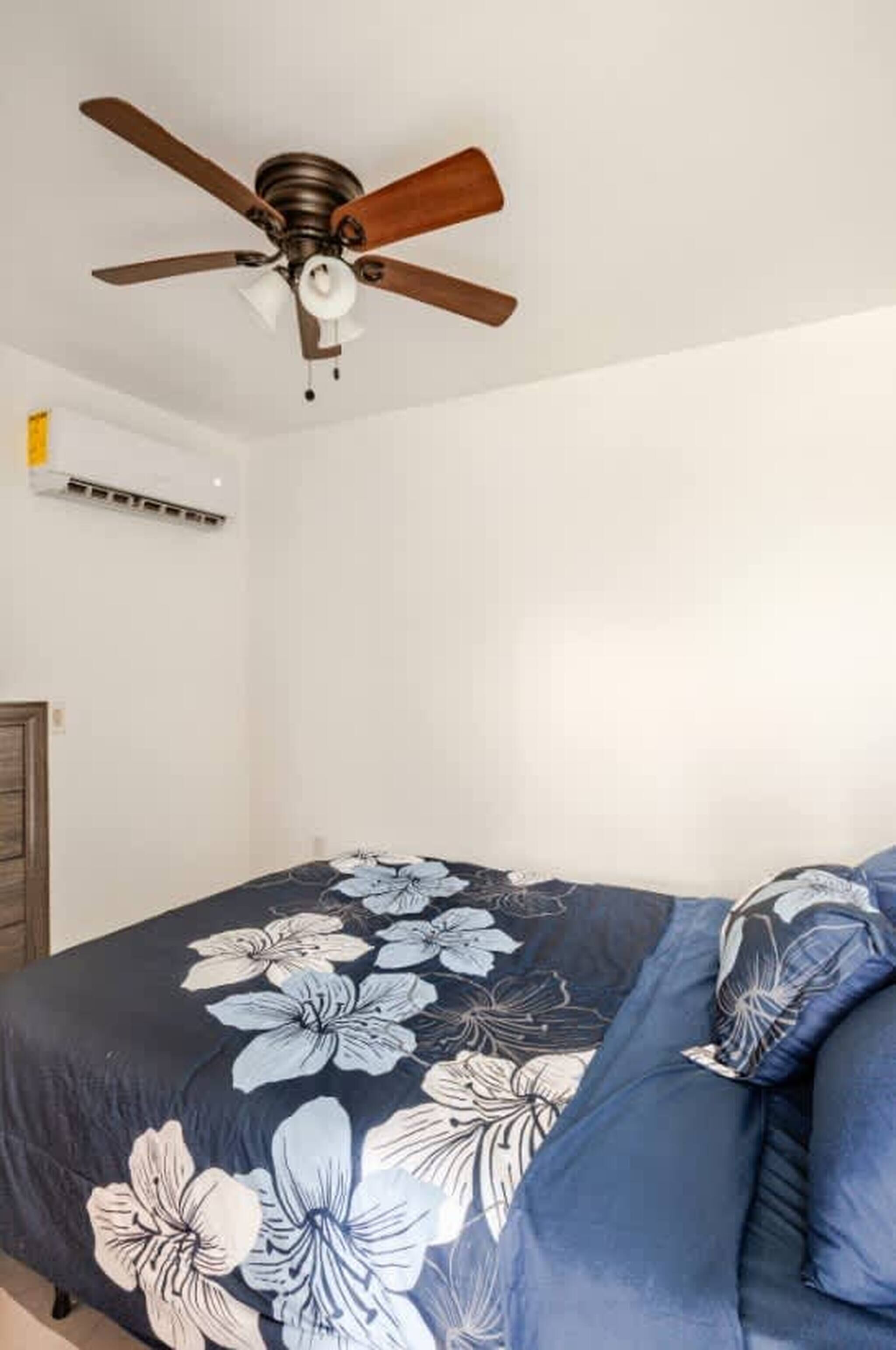 Chambre, 1 chambre, vue jardin | 1 chambre