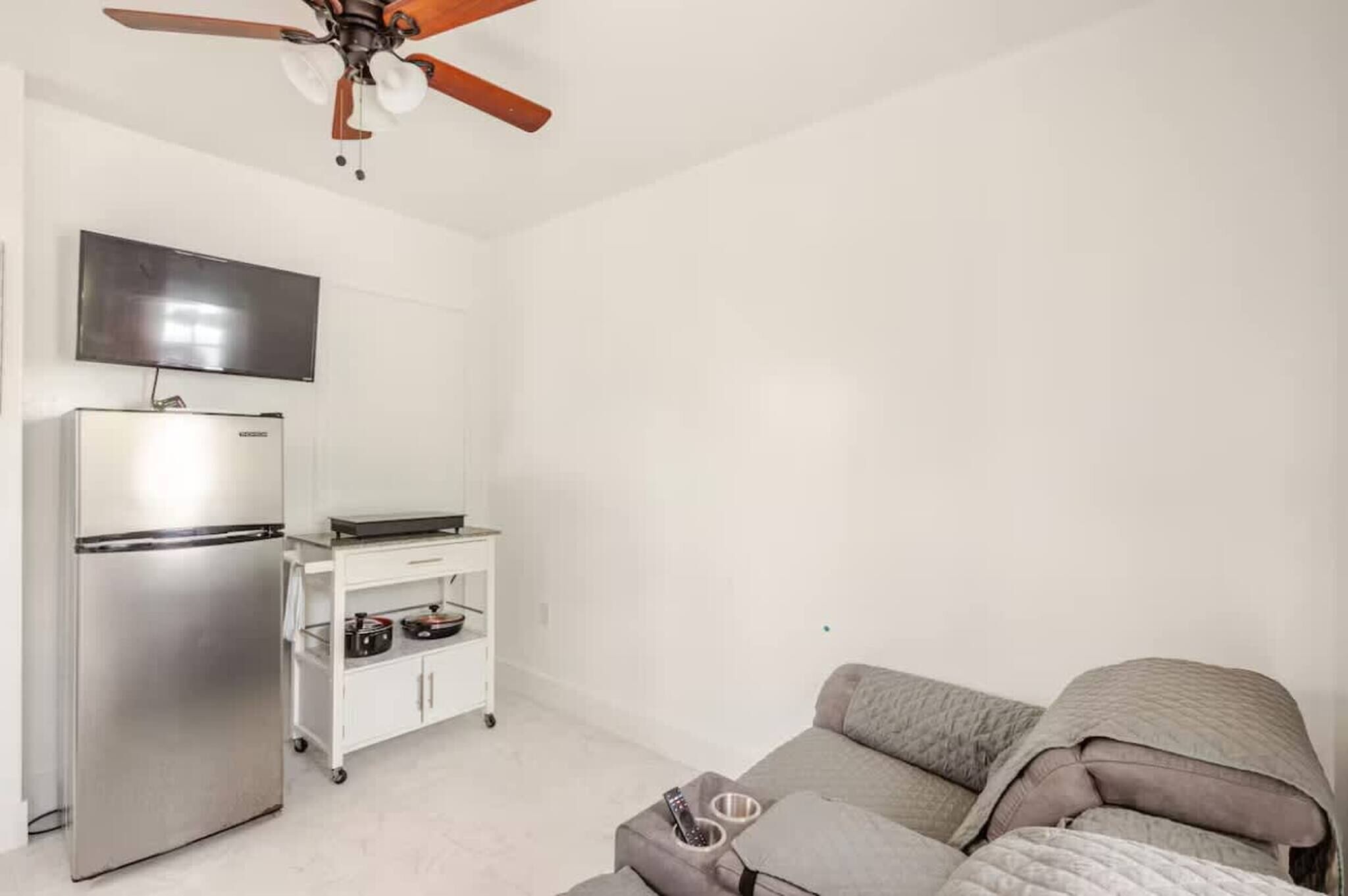 Chambre, 1 chambre, vue jardin | Coin séjour