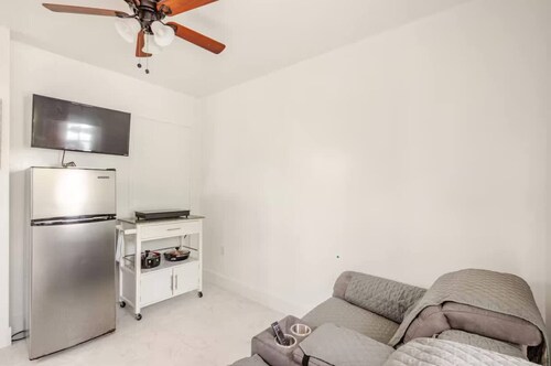 Room-cozy Private Apartment in Vero Beac