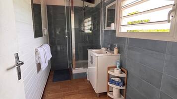 Comfort Double or Twin Room, Sea View | Bilik Mandi