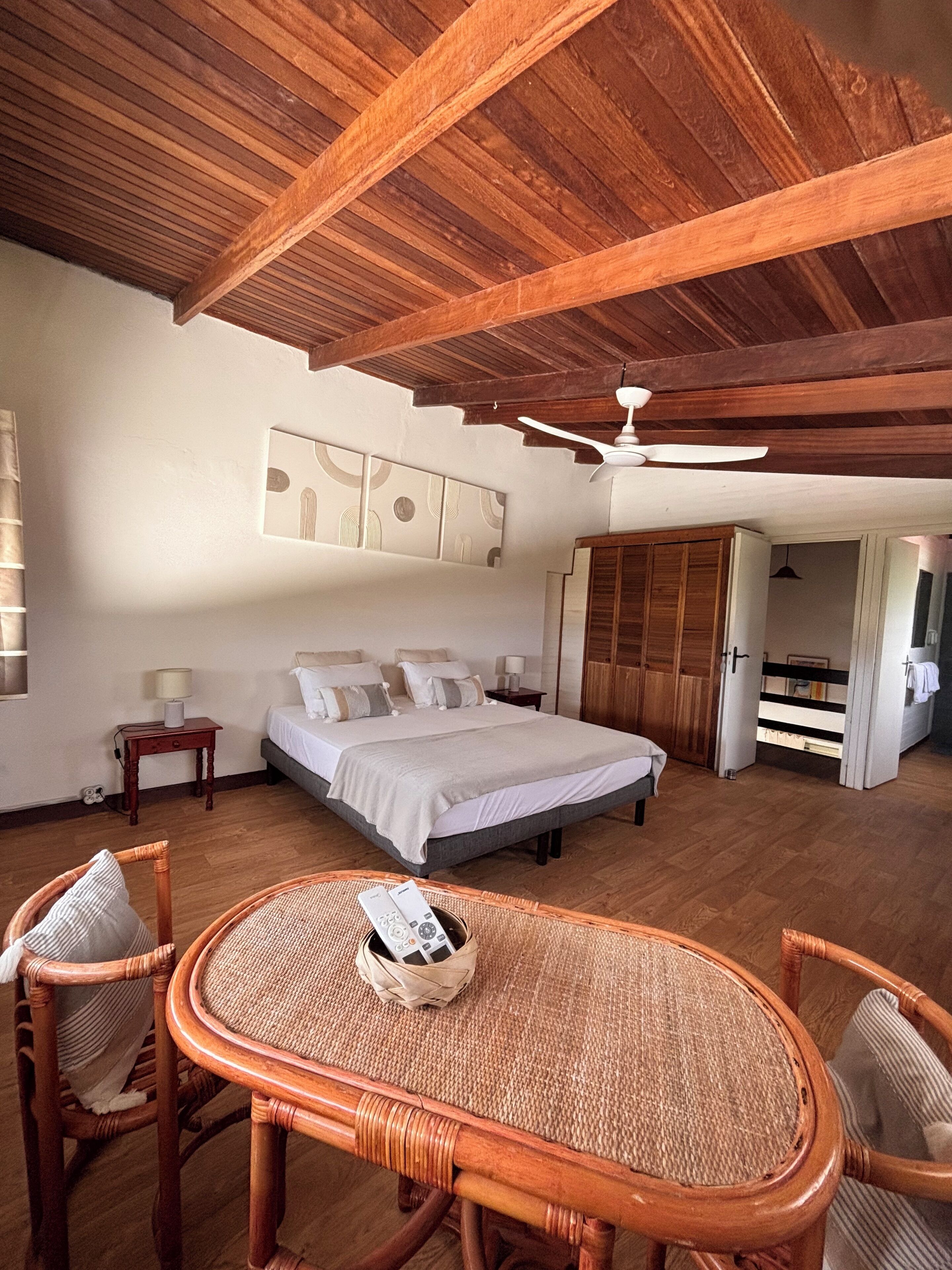 Comfort Double or Twin Room, Sea View | Blackout drapes, iron/ironing board, free WiFi