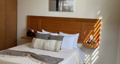 Fabulous oceanfront 2-bedroom condo with AC in Playa Novillero