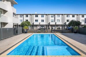 Pool - Right Opposite the Beach! (Orewa)