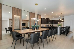 House | 8 bedrooms - Luxury Home With Pool Game Room Cinema (Kissimmee)