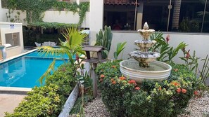 Outdoor pool - Hotel Pousada Tropical (Barra do Garças)