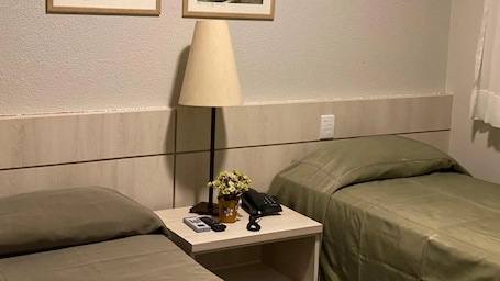 Twin Room | Free WiFi