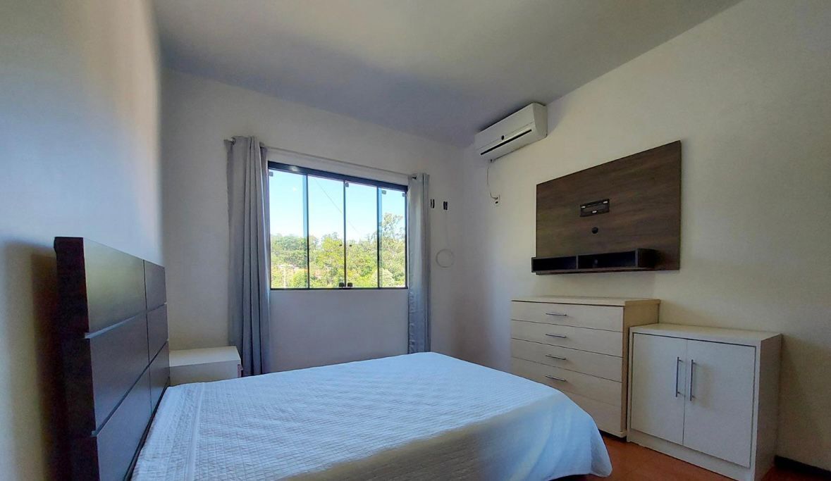 Iron/ironing board, WiFi