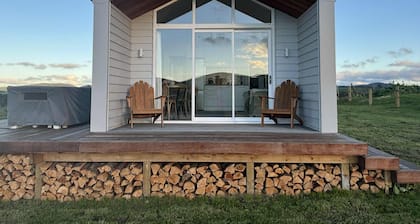 Valley View Escape - Te Rui Tirohanga