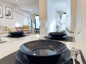Dining - Heart of Cascais | Cozy 2BR | Steps from Beach (Cascais)