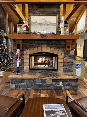 Interior - Cascade 1BD Retreat at Seventh Mountain Near Mt. Bachelor & Deschutes River (Bend)
