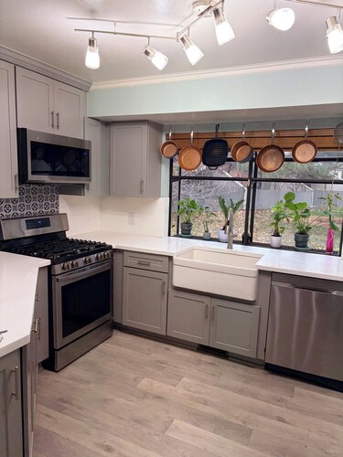 Delightful 2-bedroom townhome, sleeps 4