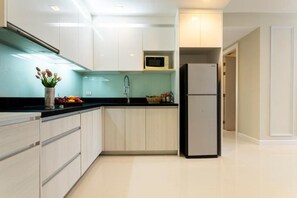 Suite with Pool View | Private kitchen | Mini-fridge, microwave, cookware/dishes/utensils - Dream Suite Residence at Pelican Krabi (Krabi)