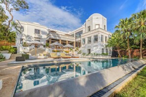 Pool - The Luxurious Beach Front Villa Marrakech (Tamarindo)