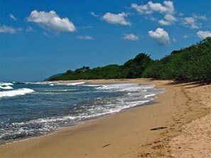 Beach - The Luxurious Beach Front Villa Marrakech (Tamarindo)