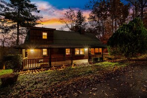 Exterior - NEWLY Remodeled! The Forest Nook! Cozy 2 BR Cabin w/Hot Tub, Fire Table & FP (Sevierville)
