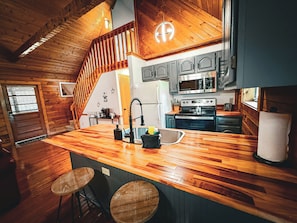 Fridge, microwave, oven, stovetop - NEWLY Remodeled! The Forest Nook! Cozy 2 BR Cabin w/Hot Tub, Fire Table & FP (Sevierville)