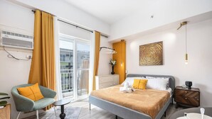 Condo, Accessible, Balcony - Stylish Condo 3-minutes to Airport, Poolview at Amani Grand Resort Residences (Lapu-Lapu)