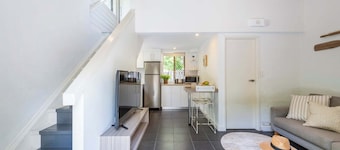 Bayshore Bungalow 3 - Oceanstays