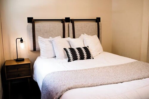 Family Getaway Near Yosemite I Downtown Mariposa