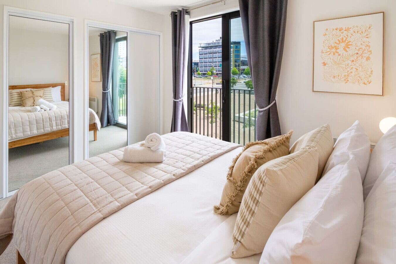 Iron/ironing board, travel crib, WiFi, bed sheets