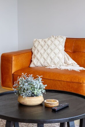 TV - Polished Urban Stay Near Christchurch’s Best Spots (Christchurch)