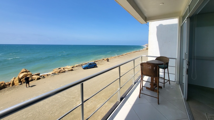 SUIT BRISAMAR SANTA MARIANITA BeachManta