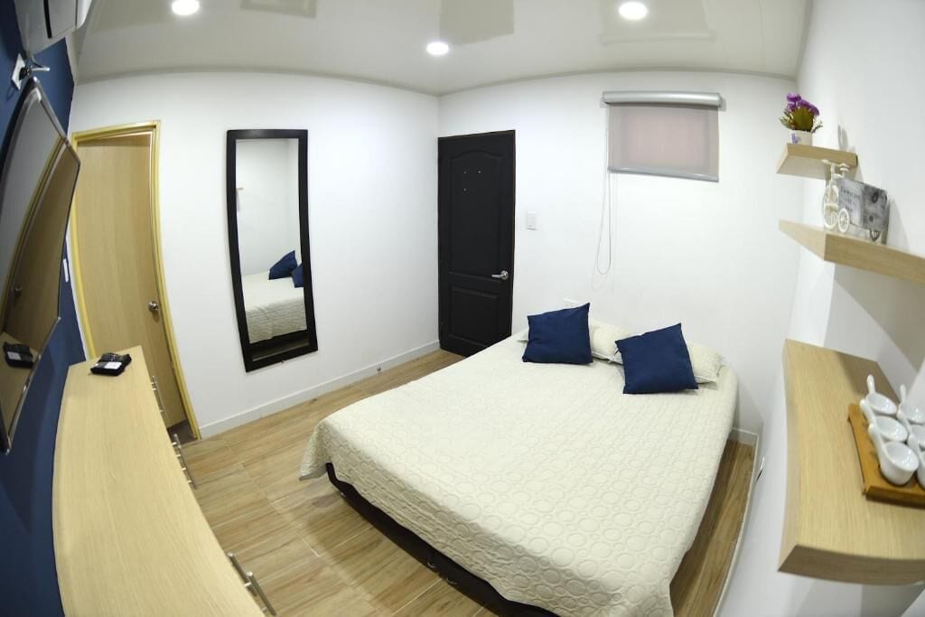 Luxury Suite | Free WiFi, wheelchair access