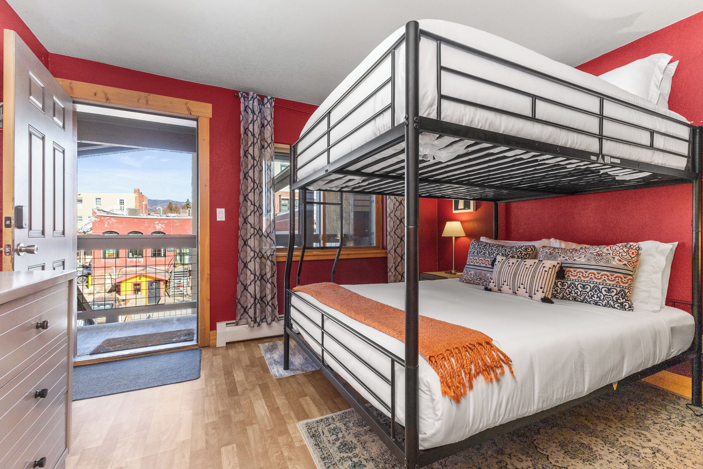 Desk, iron/ironing board, free WiFi, bed sheets