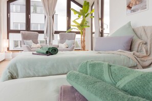 Iron/ironing board, WiFi, bed sheets
