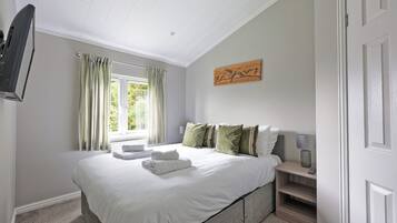 2 bedrooms