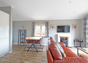 Living area - 2 bedroom accommodation in Old Langho, Ribble Valley (Old Langho, Ribble Valley)