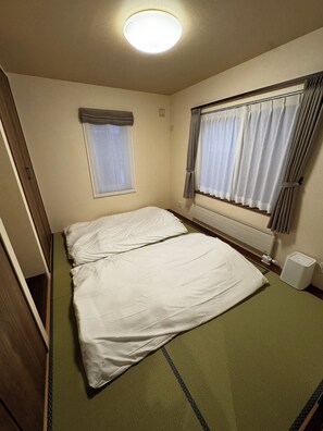 熨斗/熨衣板、WiFi、床单