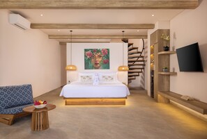 Luxury Duplex, 1 Bedroom, Ocean View | Minibar, free WiFi - Bohemian Beachfront Apartments (Kubutambahan)