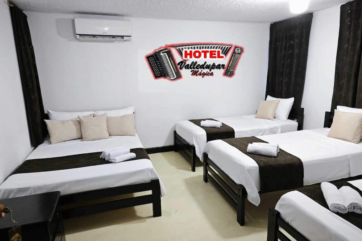 مساحة عمل للكمبيوتر المحمول وواي فاي مجانًا