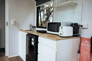 Private kitchen - Solitary Islands Farm 3 by Tiny Away (Mullaway)