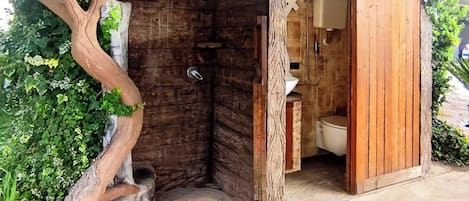 Shower, jetted bath, hair dryer, bidet