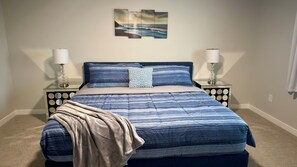 WiFi, bed sheets - Stylish 4BR Retreat in Meridian (Meridian)