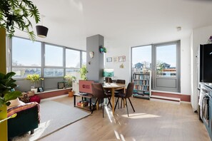 Interior - GuestReady - Apartment in Brixton with Balcony (London)