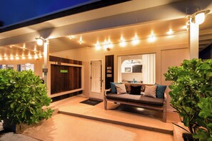 Property grounds - The Gardenia TVU-1870 - Ke Iki Beach Bungalows (Haleiwa)