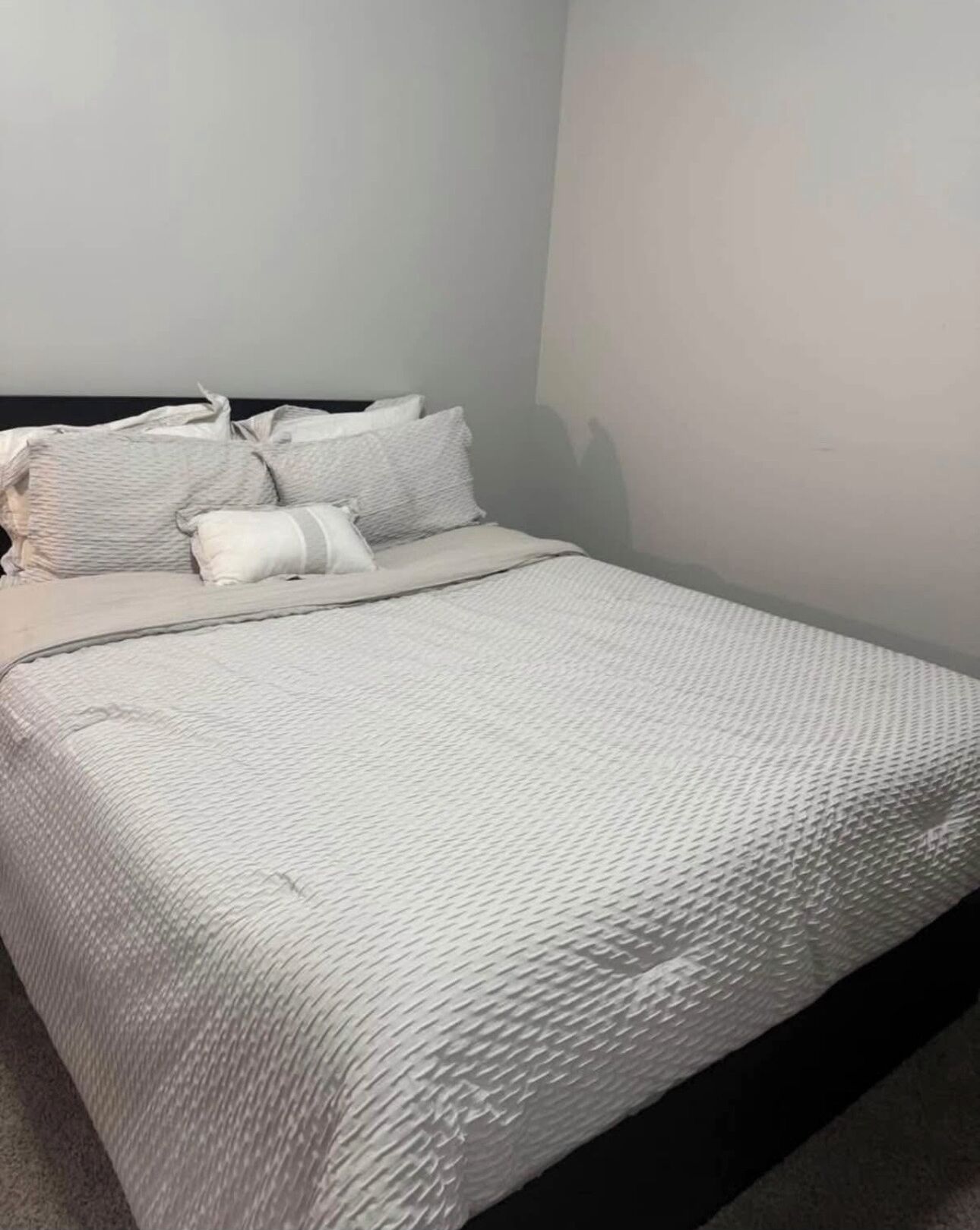 Fer et planche à repasser, Wi-Fi, draps fournis