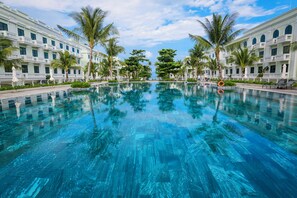 Outdoor pool - Herring Beach Hotel Phu Quoc (Duong To)