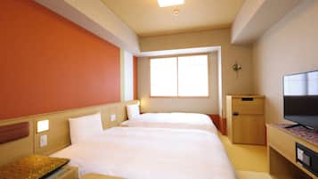 In-room safe, iron/ironing board, free WiFi