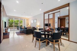 Dining - Modern 2BR Surin Beach Condo Pool · Walk to Beach (Surin)