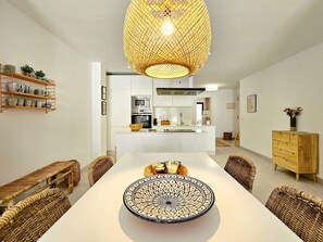 Dining - Maestranza Oasis Marbella by Lica Homes (Marbella)