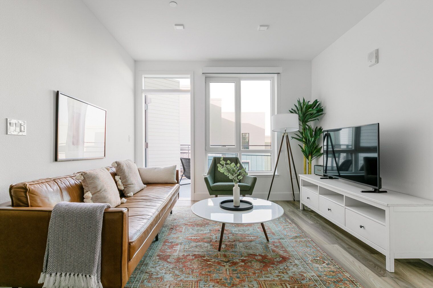 Fernseher, Stereoanlage