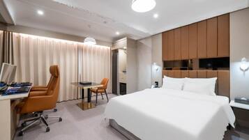 Chambre Double Économique | Décoration personnalisée, ameublement personnalisé, bureau